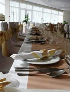 Esküvői asztal - Hunguest Hotel Forrás, Szeged