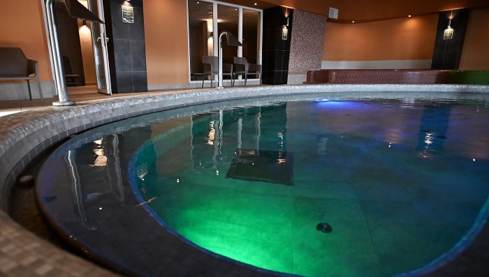 Engedélyezze a képek megjelenítését!