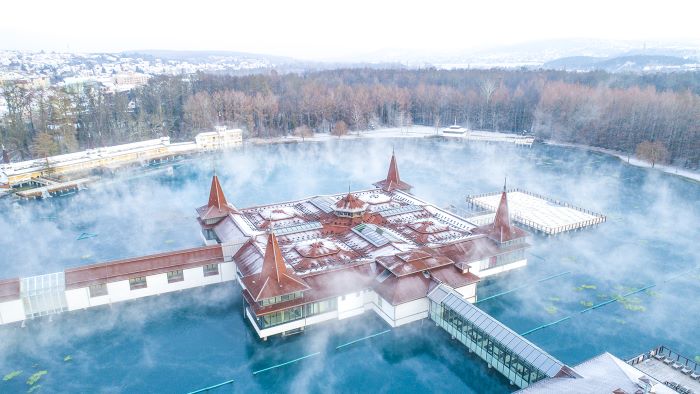 Engedélyezze a képek megjelenítését!