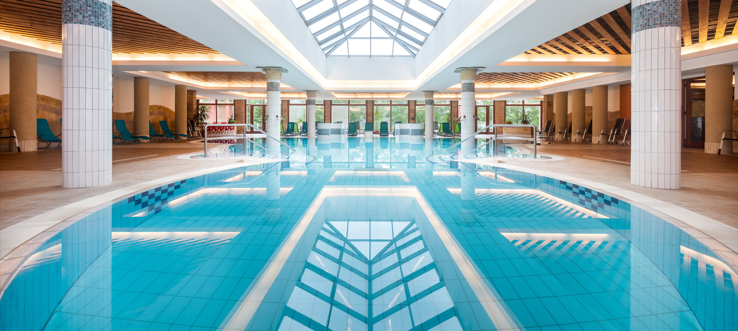 Cegléd - Hotel Aquarell - Bester Preis