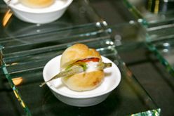 Hajdúszoboszló, Hunguest Hotels gasztronómia, Mini rozscipó aquadellával grillezett paprikával, ajóka majonézzel