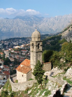 Hunguest Hotel Sun Resort, tengerparti szálloda Montenegróban